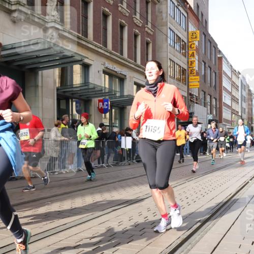 05.10.2025 - 20. swb-Marathon Bremen Strokosch-Dieckow http://msf.ph/oto/9264695 05.10.2025 11:04:19 Ziel 8111, 9394, 9532, 9610, 9623, 9750, 9765, 9771, 9812, 9915, 9927, 10278, 10422, 10439, 10451, 10483, 10485, 10531, 10532, 10557, 10674, 10869, 10956, 10964, 11035, 11044, 11196, 11427, 11542, 11546, 11615, 11704, 8111, 9394, 9532, 9610, 9623, 9750, 9765, 9771, 9812, 9915, 9927, 10278, 10422, 10439, 10451, 10483, 10485, 10531, 10532, 10557, 10674, 10869, 10956, 10964, 11035, 11044, 11196, 11427, 11542, 11546 meine-sportfotos.de