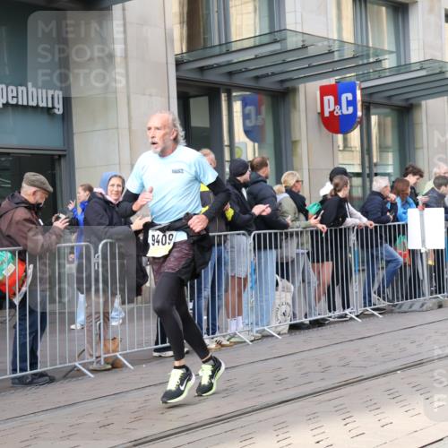 05.10.2025 - 20. swb-Marathon Bremen Strokosch-Dieckow http://msf.ph/oto/9265263 05.10.2025 11:04:39 Ziel 9220, 9409, 9530, 9642, 9660, 9668, 9813, 9866, 9927, 9978, 10018, 10021, 10557, 10684, 10771, 10891, 10964, 10965, 11016, 11035, 11090, 11121, 11171, 11180, 11315, 11323, 11372, 11412, 11478, 11559, 11615, 11636, 9220, 9409, 9530, 9642, 9660, 9668, 9813, 9866, 9927, 9978, 10018, 10021, 10557, 10684, 10771, 10891, 10964, 10965, 11016, 11035, 11090, 11121, 11171, 11180, 11315, 11323, 11372, 11412, 11478 meine-sportfotos.de