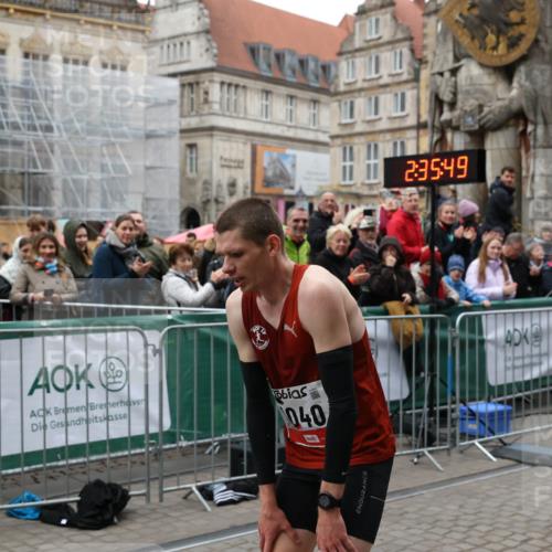 05.10.2025 - 20. swb-Marathon Bremen Yannick Fuchs http://msf.ph/oto/9265638 05.10.2025 12:06:39 Ziel 1040 meine-sportfotos.de