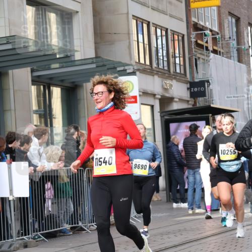 05.10.2025 - 20. swb-Marathon Bremen Strokosch-Dieckow http://msf.ph/oto/9265861 05.10.2025 11:04:56 Ziel 9440, 9515, 9642, 9668, 9690, 9713, 9908, 9944, 9978, 10018, 10021, 10158, 10255, 10289, 10343, 10828, 10965, 10990, 11016, 11064, 11106, 11121, 11171, 11323, 11412, 11501, 11540, 11650, 11707, 9440, 9515, 9642, 9668, 9690, 9713, 9908, 9944, 9978, 10018, 10021, 10158, 10255, 10289, 10343, 10828, 10965, 10990, 11016, 11064, 11106, 11121, 11171, 11323, 11412, 11501, 11540, 11650, 11707 meine-sportfotos.de