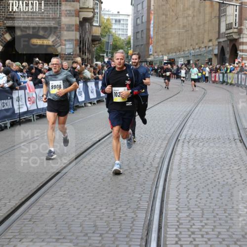 05.10.2025 - 20. swb-Marathon Bremen Yannick Fuchs http://msf.ph/oto/9266002 05.10.2025 10:51:17 Ziel 9256, 9287, 9416, 9894, 9906, 10206, 10215, 10222, 10226, 10669, 11279, 11573 meine-sportfotos.de