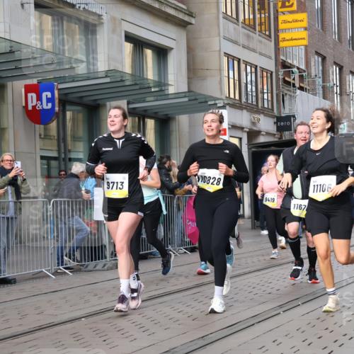 05.10.2025 - 20. swb-Marathon Bremen Strokosch-Dieckow http://msf.ph/oto/9266079 05.10.2025 11:05:07 Ziel 7654, 9210, 9419, 9440, 9515, 9690, 9713, 9752, 9908, 9944, 10025, 10158, 10255, 10289, 10426, 10437, 10511, 10542, 10828, 10990, 10999, 11064, 11106, 11164, 11501, 11540, 11676, 11681, 11707, 7654, 9210, 9419, 9440, 9515, 9690, 9713, 9752, 9908, 9944, 10025, 10158, 10255, 10289, 10426, 10437, 10511, 10542, 10828, 10990, 10999, 11064, 11106, 11164, 11501, 11540, 11676, 11681, 11707 meine-sportfotos.de