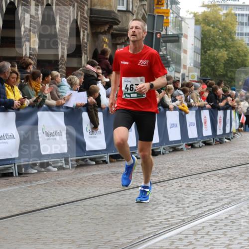 05.10.2025 - 20. swb-Marathon Bremen Strokosch-Dieckow http://msf.ph/oto/9266308 05.10.2025 12:59:31 Ziel 133, 2967, 4369, 4631, 6385 meine-sportfotos.de