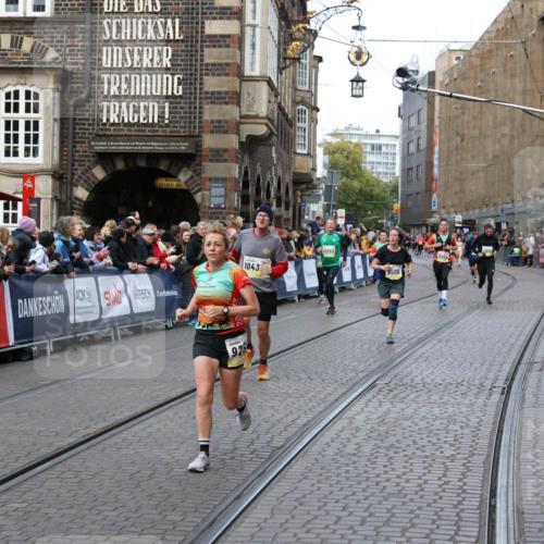 05.10.2025 - 20. swb-Marathon Bremen Yannick Fuchs http://msf.ph/oto/9266776 05.10.2025 10:51:48 Ziel 8333, 9259, 9268, 10436, 10584, 10716, 10918, 11484 meine-sportfotos.de