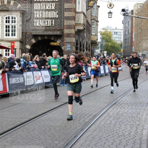05.10.2025 - 20. swb-Marathon Bremen Yannick Fuchs http://msf.ph/oto/9266870 05.10.2025 10:51:51 Ziel 8333, 9259, 9268, 9506, 10436, 10716, 10968, 11484, 11689, 11696 meine-sportfotos.de