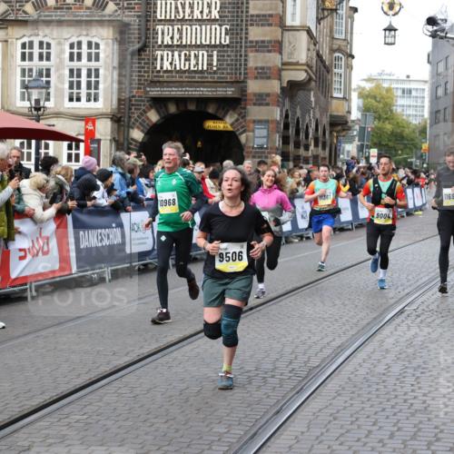 05.10.2025 - 20. swb-Marathon Bremen Yannick Fuchs http://msf.ph/oto/9266894 05.10.2025 10:51:51 Ziel 8333, 9259, 9268, 9506, 10436, 10716, 10968, 11484, 11689, 11696 meine-sportfotos.de