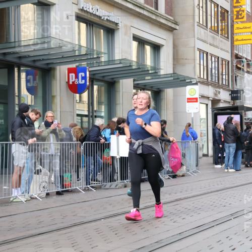 05.10.2025 - 20. swb-Marathon Bremen Strokosch-Dieckow http://msf.ph/oto/9267225 05.10.2025 11:05:57 Ziel 7979, 9205, 9228, 9387, 9438, 9523, 9712, 9764, 9786, 9998, 10100, 10101, 10152, 10192, 10243, 10249, 10374, 10404, 10462, 10611, 10623, 10640, 10848, 10912, 11065, 11092, 11169, 11195, 11231, 11233, 11296, 11365, 11433, 11485, 11525, 7979, 9205, 9228, 9387, 9438, 9523, 9712, 9764, 9786, 9998, 10100, 10101, 10152, 10192, 10243, 10249, 10374, 10404, 10462, 10611, 10623, 10640, 10848, 10912, 11065, 11092, 11169, 11195, 11365 meine-sportfotos.de
