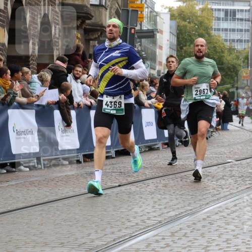 05.10.2025 - 20. swb-Marathon Bremen Strokosch-Dieckow http://msf.ph/oto/9267337 05.10.2025 12:59:33 Ziel 133, 2967, 4369, 6385 meine-sportfotos.de