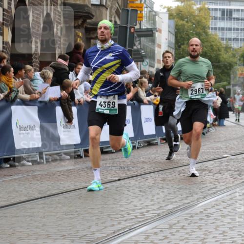 05.10.2025 - 20. swb-Marathon Bremen Strokosch-Dieckow http://msf.ph/oto/9267374 05.10.2025 12:59:33 Ziel 133, 2967, 4369, 6385 meine-sportfotos.de