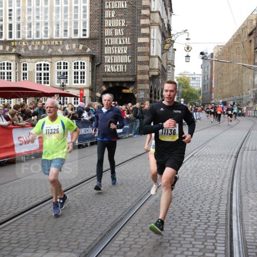 05.10.2025 - 20. swb-Marathon Bremen Yannick Fuchs http://msf.ph/oto/9267446 05.10.2025 10:52:03 Ziel 9683, 10380, 10581, 10625, 10817, 11080, 11136, 11325, 11361, 11394 meine-sportfotos.de