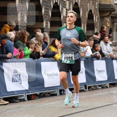 05.10.2025 - 20. swb-Marathon Bremen Strokosch-Dieckow http://msf.ph/oto/9267871 05.10.2025 13:00:11 Ziel 198, 826, 1812, 2064, 2169, 4422, 6996, 8030 meine-sportfotos.de