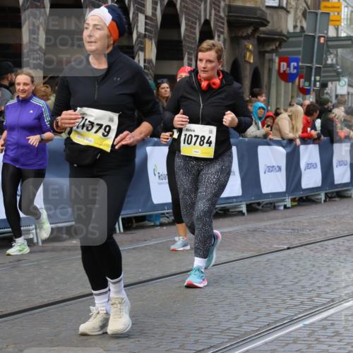 05.10.2025 - 20. swb-Marathon Bremen Strokosch-Dieckow http://msf.ph/oto/9267881 05.10.2025 11:09:10 Ziel 9632, 9798, 9815, 10315, 10522, 10784, 11056, 11379, 11437, 11530, 11674 meine-sportfotos.de
