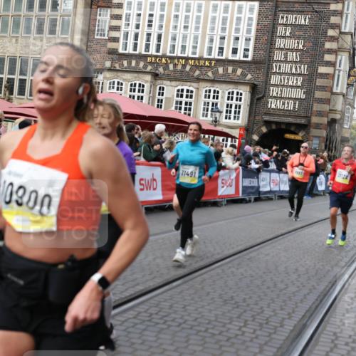 05.10.2025 - 20. swb-Marathon Bremen Yannick Fuchs http://msf.ph/oto/9268345 05.10.2025 10:52:23 Ziel 9196, 9852, 9955, 9987, 10038, 10240, 10438, 10668, 10727, 10900, 10927, 10942, 11128, 11458, 11491, 11641 meine-sportfotos.de