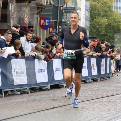 05.10.2025 - 20. swb-Marathon Bremen Strokosch-Dieckow http://msf.ph/oto/9268445 05.10.2025 13:00:30 Ziel 46, 1612, 7949 meine-sportfotos.de