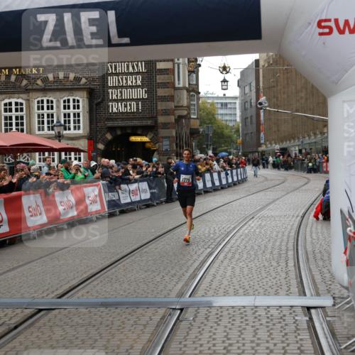 05.10.2025 - 20. swb-Marathon Bremen Yannick Fuchs http://msf.ph/oto/9269048 05.10.2025 12:14:12 Ziel 1779 meine-sportfotos.de