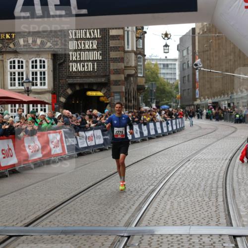 05.10.2025 - 20. swb-Marathon Bremen Yannick Fuchs http://msf.ph/oto/9269084 05.10.2025 12:14:12 Ziel 1779 meine-sportfotos.de