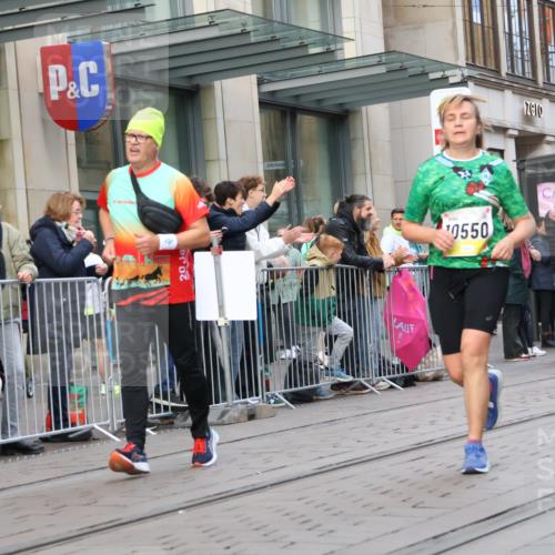 05.10.2025 - 20. swb-Marathon Bremen Strokosch-Dieckow http://msf.ph/oto/9269124 05.10.2025 11:07:26 Ziel 9212, 9306, 9615, 10135, 10366, 10550, 10585, 10650, 10706, 10749, 10782, 10783, 9212, 9306, 9615, 10135, 10366, 10550, 10585, 10650, 10706, 10749, 10782, 10783 meine-sportfotos.de
