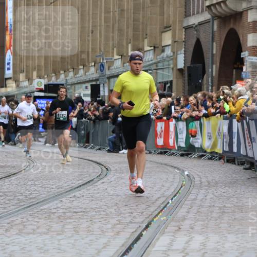 05.10.2025 - 20. swb-Marathon Bremen Strokosch-Dieckow http://msf.ph/oto/9269351 05.10.2025 13:01:05 Ziel 588, 628, 1093, 1215, 4358, 8382, 8747, 8828 meine-sportfotos.de