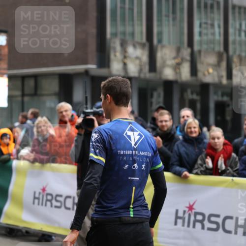 05.10.2025 - 20. swb-Marathon Bremen Yannick Fuchs http://msf.ph/oto/9269425 05.10.2025 12:14:20 Ziel 1779 meine-sportfotos.de