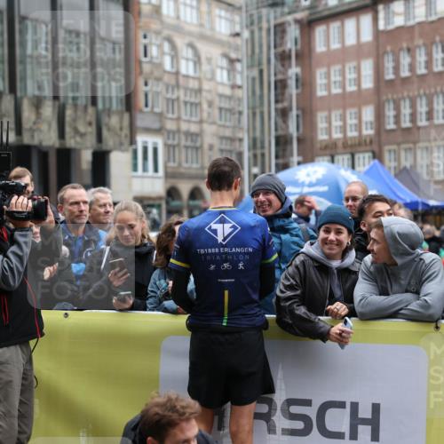 05.10.2025 - 20. swb-Marathon Bremen Yannick Fuchs http://msf.ph/oto/9269605 05.10.2025 12:14:30 Ziel  meine-sportfotos.de
