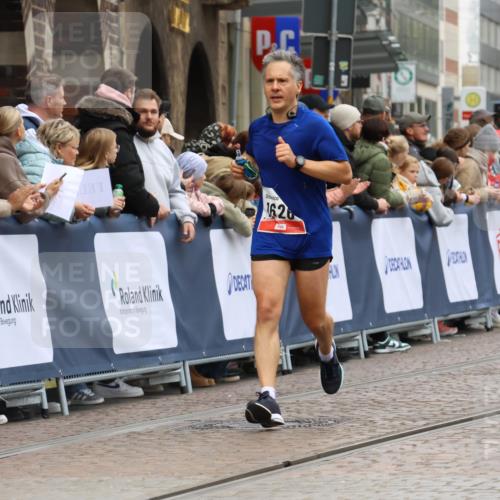 05.10.2025 - 20. swb-Marathon Bremen Strokosch-Dieckow http://msf.ph/oto/9270001 05.10.2025 13:01:21 Ziel 1626, 3807, 5132, 6150 meine-sportfotos.de