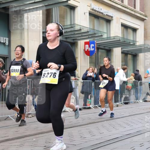 05.10.2025 - 20. swb-Marathon Bremen Strokosch-Dieckow http://msf.ph/oto/9270282 05.10.2025 11:08:24 Ziel 7069, 7706, 9184, 9191, 9274, 9276, 9481, 9589, 9721, 9853, 9912, 9982, 10051, 10134, 10212, 10248, 10567, 10714, 10787, 10840, 10859, 10939, 10998, 11028, 11073, 11076, 11242, 11479, 11590, 7069, 7706, 9184, 9191, 9274, 9276, 9481, 9589, 9721, 9853, 9912, 9982, 10051, 10134, 10212, 10248, 10567, 10714, 10787, 10840, 10859, 10939, 10998, 11028, 11073, 11076, 11242, 11479, 11590 meine-sportfotos.de