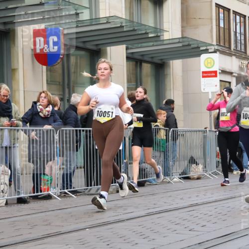 05.10.2025 - 20. swb-Marathon Bremen Strokosch-Dieckow http://msf.ph/oto/9270443 05.10.2025 11:08:29 Ziel 7069, 7706, 9184, 9191, 9274, 9276, 9466, 9589, 9721, 9774, 9853, 9912, 10031, 10051, 10087, 10212, 10248, 10458, 10567, 10714, 10840, 10939, 10998, 11028, 11073, 11076, 11126, 11142, 11242, 11479, 11590, 7069, 7706, 9184, 9191, 9274, 9276, 9466, 9589, 9721, 9774, 9853, 9912, 10031, 10051, 10087, 10212, 10248, 10458, 10567, 10714, 10840, 10939, 10998, 11028, 11073, 11076, 11126, 11142, 11242, 11479, 11590 meine-sportfotos.de