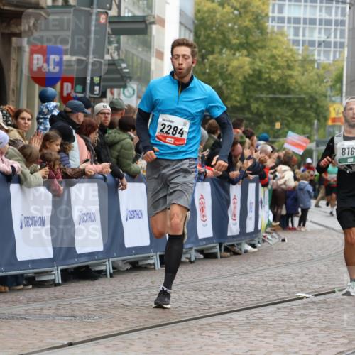 05.10.2025 - 20. swb-Marathon Bremen Strokosch-Dieckow http://msf.ph/oto/9270539 05.10.2025 13:01:38 Ziel 1042, 2284, 4571, 6302, 7440, 8169 meine-sportfotos.de
