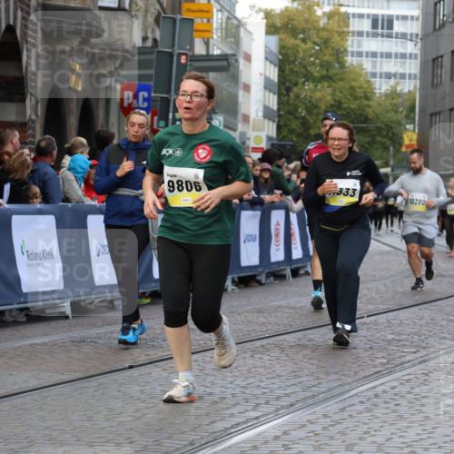 05.10.2025 - 20. swb-Marathon Bremen Strokosch-Dieckow http://msf.ph/oto/9270712 05.10.2025 11:10:13 Ziel 8533, 9734, 9806, 10082, 10189, 10563, 11204, 11261, 11333 meine-sportfotos.de