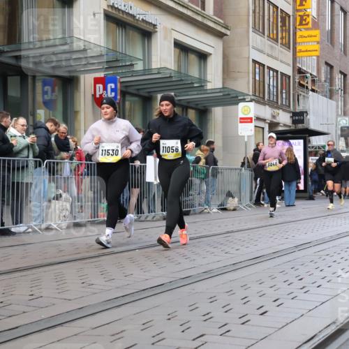 05.10.2025 - 20. swb-Marathon Bremen Strokosch-Dieckow http://msf.ph/oto/9271098 05.10.2025 11:08:54 Ziel 9493, 9632, 9649, 9798, 9815, 9848, 9892, 9945, 10214, 10295, 10315, 10458, 10522, 10784, 11037, 11056, 11218, 11379, 11437, 11530, 11674, 9493, 9632, 9649, 9798, 9815, 9848, 9892, 9945, 10214, 10295, 10315, 10458, 10522, 10784, 11037, 11056, 11218, 11379, 11437, 11530, 11674 meine-sportfotos.de