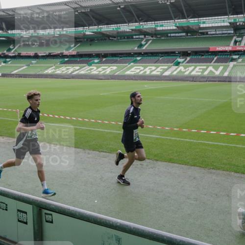 05.10.2025 - 20. swb-Marathon Bremen Michael Burmester http://msf.ph/oto/9271440 05.10.2025 12:44:23 Laufen im Stadion 288, 329, 506, 539, 548, 642, 657, 917, 1196, 2092, 2188, 2249, 3150, 3219, 3251, 3982, 4422, 5908, 6633, 7099, 7373, 7525, 7949, 8030, 8169, 8351, 8382, 577, 706, 1992, 2967, 3435, 3580, 4369, 4631, 4867, 5014, 5287, 5495, 5988, 6224, 6385, 6912, 7816, 7834, 8275, 8593, 9095 meine-sportfotos.de