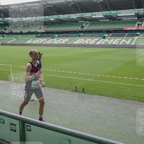 05.10.2025 - 20. swb-Marathon Bremen Michael Burmester http://msf.ph/oto/9271961 05.10.2025 12:45:29 Laufen im Stadion 109, 349, 649, 819, 852, 1055, 1146, 1307, 1631, 1790, 1883, 2666, 2719, 3197, 3218, 3327, 3342, 3807, 4358, 4571, 4786, 5132, 5588, 6150, 6302, 6996, 7028, 7440, 8747, 8828, 9130, 539, 642, 657, 819, 2013, 2188, 3150, 3219, 3251, 3982, 4358, 6633, 8169, 8351, 8382 meine-sportfotos.de