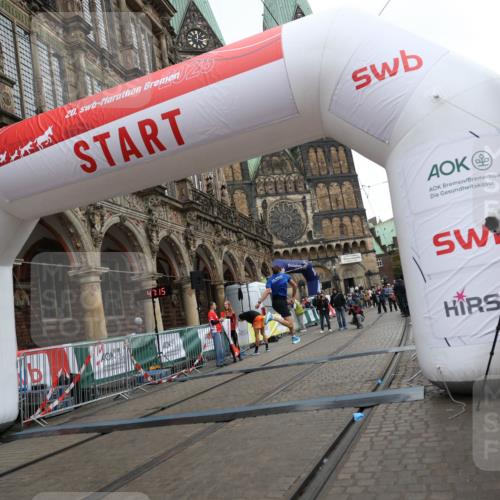 05.10.2025 - 20. swb-Marathon Bremen Yannick Fuchs http://msf.ph/oto/9272159 05.10.2025 12:17:55 Ziel 404, 1739 meine-sportfotos.de
