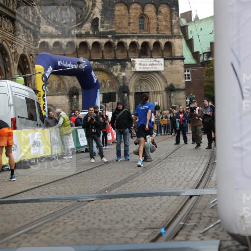 05.10.2025 - 20. swb-Marathon Bremen Yannick Fuchs http://msf.ph/oto/9272245 05.10.2025 12:17:57 Ziel 404, 1739 meine-sportfotos.de