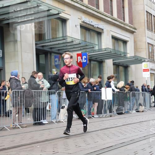 05.10.2025 - 20. swb-Marathon Bremen Strokosch-Dieckow http://msf.ph/oto/9272334 05.10.2025 11:10:03 Ziel 8225, 8533, 9734, 9806, 9895, 10082, 10146, 10189, 10280, 10288, 10440, 10441, 10442, 10552, 10980, 11204, 11261, 11333, 11342, 11388, 8225, 8533, 9734, 9806, 9895, 10082, 10146, 10189, 10280, 10288, 10440, 10441, 10442, 10552, 10980, 11204, 11261, 11333, 11342, 11388 meine-sportfotos.de