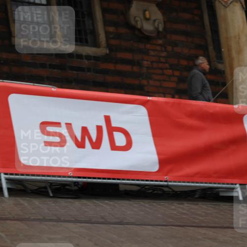 05.10.2025 - 20. swb-Marathon Bremen Yannick Fuchs http://msf.ph/oto/9272346 05.10.2025 12:17:58 Ziel 404, 1739 meine-sportfotos.de