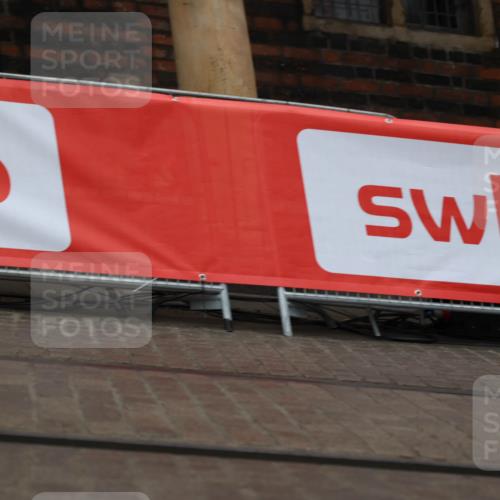 05.10.2025 - 20. swb-Marathon Bremen Yannick Fuchs http://msf.ph/oto/9272362 05.10.2025 12:17:58 Ziel 404, 1739 meine-sportfotos.de