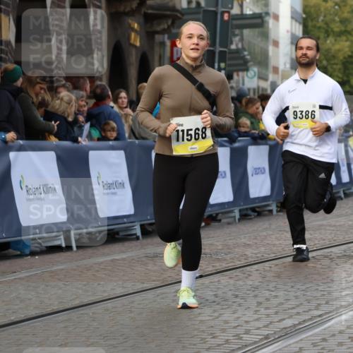 05.10.2025 - 20. swb-Marathon Bremen Strokosch-Dieckow http://msf.ph/oto/9273484 05.10.2025 11:11:17 Ziel 9011, 9264, 9273, 9386, 9479, 10183, 10614, 11158, 11568, 11578 meine-sportfotos.de