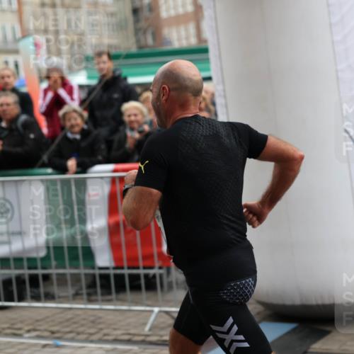 05.10.2025 - 20. swb-Marathon Bremen Yannick Fuchs http://msf.ph/oto/9273551 05.10.2025 12:25:08 Ziel 1357 meine-sportfotos.de