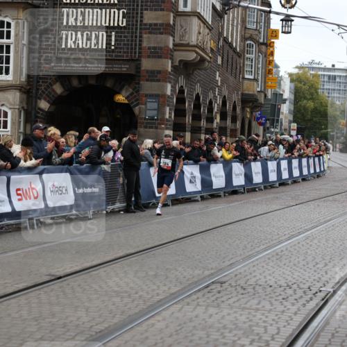 05.10.2025 - 20. swb-Marathon Bremen Yannick Fuchs http://msf.ph/oto/9273574 05.10.2025 12:25:21 Ziel 784 meine-sportfotos.de