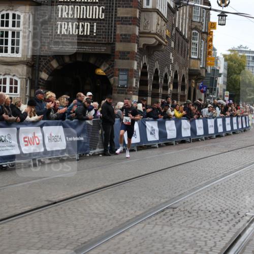 05.10.2025 - 20. swb-Marathon Bremen Yannick Fuchs http://msf.ph/oto/9273599 05.10.2025 12:25:21 Ziel 784 meine-sportfotos.de