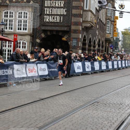 05.10.2025 - 20. swb-Marathon Bremen Yannick Fuchs http://msf.ph/oto/9273646 05.10.2025 12:25:22 Ziel 784 meine-sportfotos.de