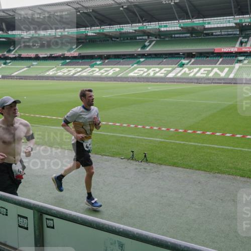 05.10.2025 - 20. swb-Marathon Bremen Michael Burmester http://msf.ph/oto/9274011 05.10.2025 12:49:44 Laufen im Stadion 150, 187, 217, 270, 287, 424, 511, 1257, 1388, 1535, 1609, 1654, 1727, 1876, 1904, 2044, 2119, 2356, 2594, 2988, 2990, 3124, 3353, 3544, 3738, 3885, 3960, 4006, 4385, 4438, 4870, 5894, 6214, 6431, 6619, 6805, 6877, 7647, 7987, 8216, 8401, 8536, 8873, 9118, 1195, 1625, 2119, 5599, 6171, 6463, 7904, 8507, 8630, 8687, 9114 meine-sportfotos.de