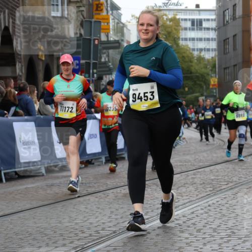 05.10.2025 - 20. swb-Marathon Bremen Strokosch-Dieckow http://msf.ph/oto/9274059 05.10.2025 11:11:36 Ziel 9453, 9999, 10058, 10264, 10333, 11030, 11172, 11191 meine-sportfotos.de