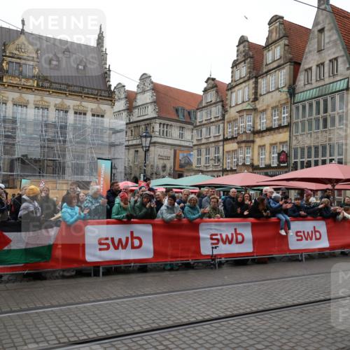 05.10.2025 - 20. swb-Marathon Bremen Yannick Fuchs http://msf.ph/oto/9274237 05.10.2025 12:26:56 Ziel 1493 meine-sportfotos.de