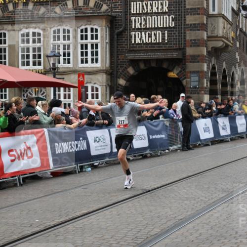05.10.2025 - 20. swb-Marathon Bremen Yannick Fuchs http://msf.ph/oto/9274332 05.10.2025 12:28:58 Ziel 717, 1113, 1948, 2053, 2159, 2292 meine-sportfotos.de