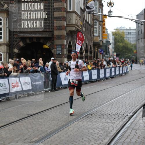 05.10.2025 - 20. swb-Marathon Bremen Yannick Fuchs http://msf.ph/oto/9274452 05.10.2025 12:29:01 Ziel 600, 717, 1113, 1948, 2159, 2292 meine-sportfotos.de