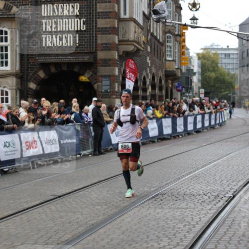 05.10.2025 - 20. swb-Marathon Bremen Yannick Fuchs http://msf.ph/oto/9274464 05.10.2025 12:29:01 Ziel 600, 717, 1113, 1948, 2159, 2292 meine-sportfotos.de