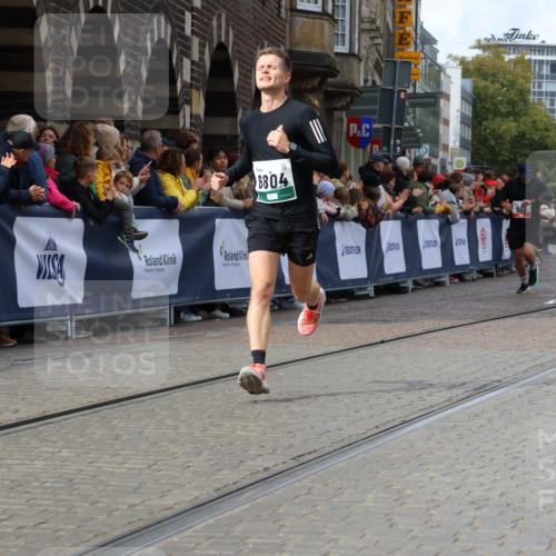 05.10.2025 - 20. swb-Marathon Bremen Strokosch-Dieckow http://msf.ph/oto/9274518 05.10.2025 13:03:46 Ziel 506, 3061, 3084, 6804 meine-sportfotos.de