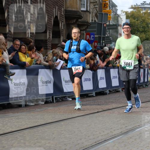 05.10.2025 - 20. swb-Marathon Bremen Strokosch-Dieckow http://msf.ph/oto/9274919 05.10.2025 13:03:54 Ziel 1105, 3061, 3084, 4215, 5786 meine-sportfotos.de
